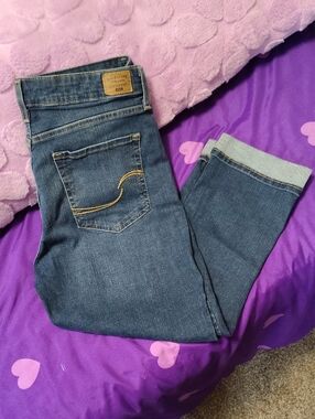 Levi's Signature Studio Dark Blue Cropped Cuffed Jeans These Are Capris